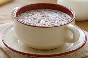Xwarin piştî parêza buckwheat